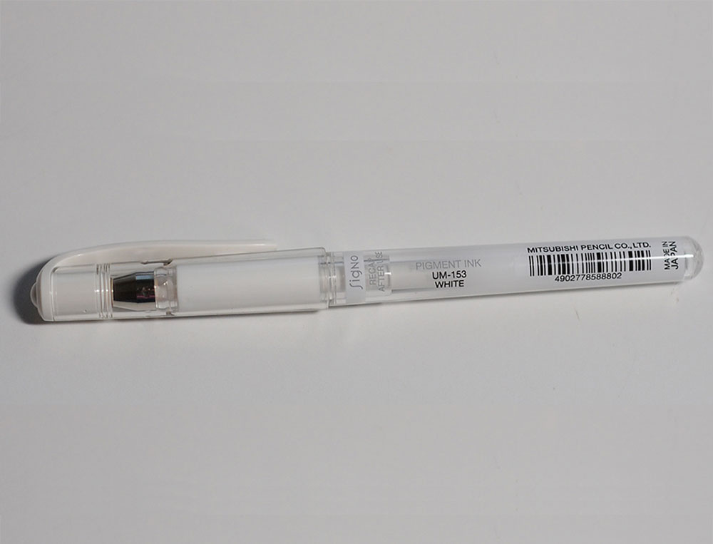 Signo Uniball white gel pen